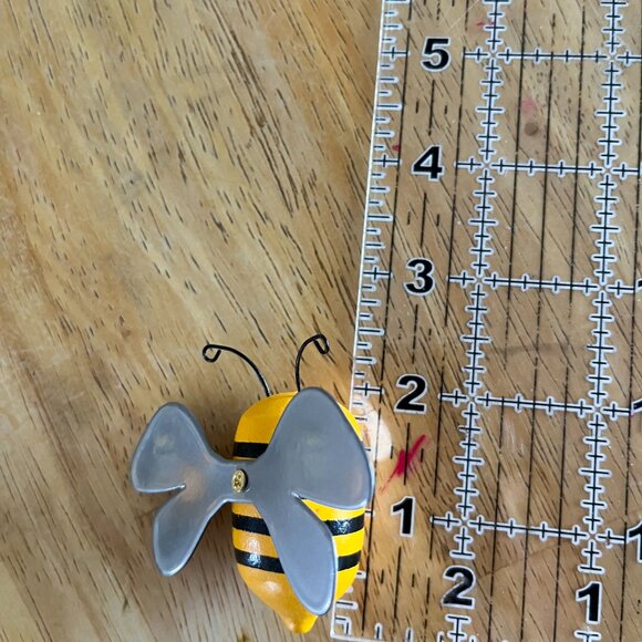 Honey Bee Decor & Crafting Lot - Over 350 Pieces in Lot - Picture 13 of 16